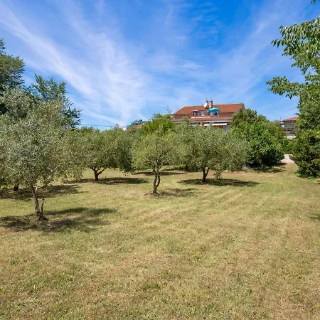 Glavotok By Interhome *