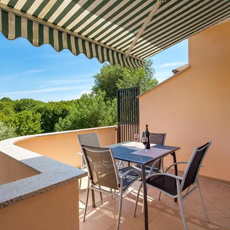 Apartament Glavotok By Interhome